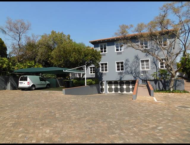 375M² OFFICE TO LET IN HYDE PARK